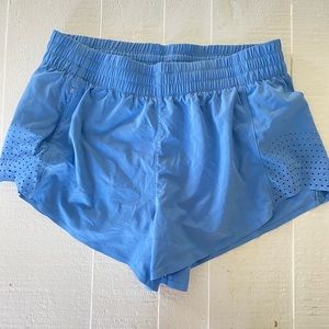 Athleta shorts 3”